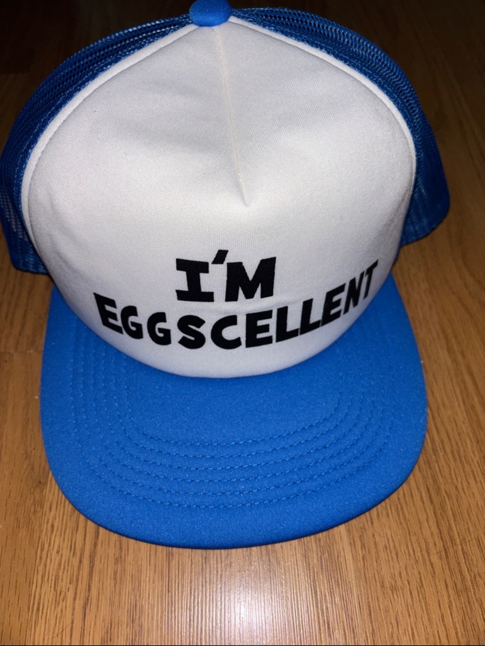 I'm Eggscellent White & Blue Trucker Hat unbranded NWOT